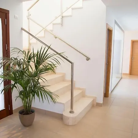 Modern In Cala Jondal Porroig * סן חוזה דה סא טלאיה