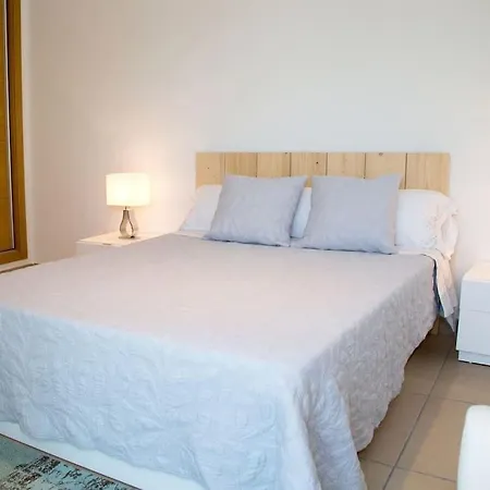 Modern In Cala Jondal Porroig * San José